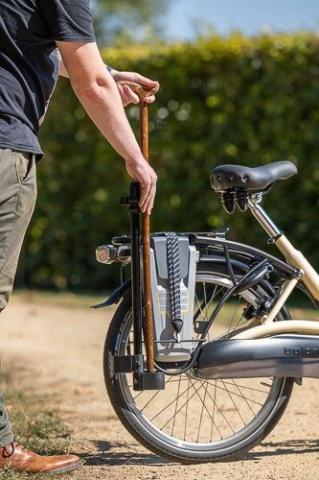 Balance-mit-Stockhalter